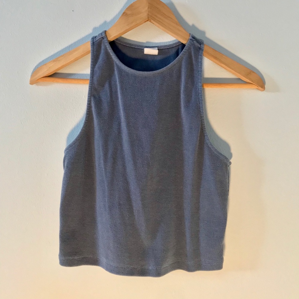 washed out blue crop top